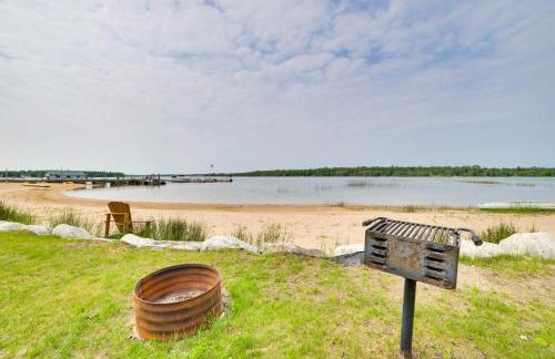 Les Cheneaux Islands Retreat 2 Boat, Fish and Swim - Foto 15