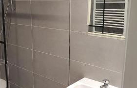 Monteurwohnung bei Würzburg fünf Schlafzimmer bis 10 Personen incl eigenen Parkplätzen und WLAN - Grill nur Einzelbetten - Foto 5