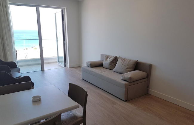 Melini Hotel Suites - Photo 21