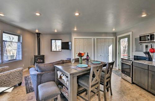 Cozy Mountain Studio By Main Street and Hot Springs! - Foto 7