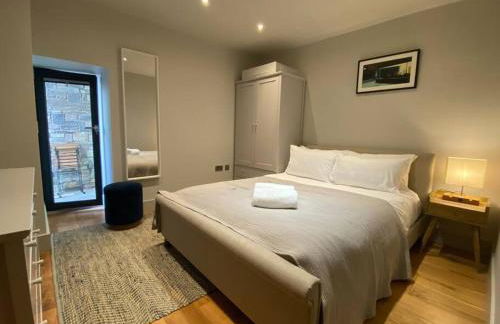 Stylish 2 bedroom self-contained apartment in the heart of Clifton Village - Foto 11