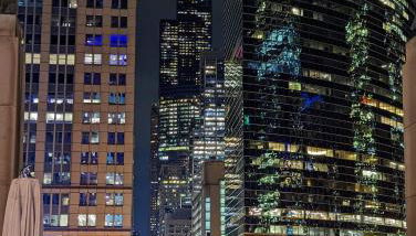 Art Downtown Fulton Market Entire 3 bedroom Home Sleep10 Private Garage Roof EV Tesla - Foto 5