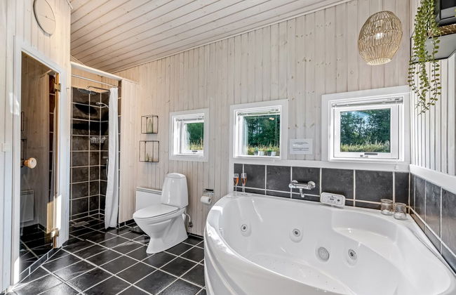 "Sviðandi" - 1.5km from the sea - Foto 26