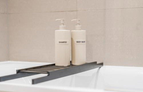 Luxury Highrise Flat Wembley Stadium & Event Stay - Foto 29