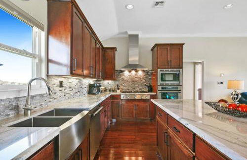 Dancing with Waves Beach House with 3 bedrooms and 2 baths - Foto 38