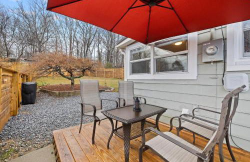 The Twisted Maple - Dogs Stay Free! - Foto 31