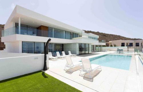 "New Home Costa Adeje, Luxurious Private Villa" - Foto 1