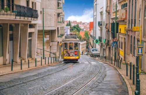 Lapa Getaway Studio with Swimming Pool - Photo 37