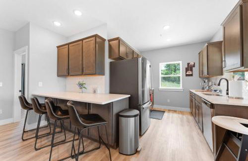 High Cliff Cabin + Private Hot tub at Table Rock Lake - Foto 49