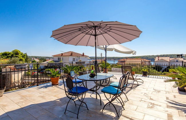 Luxury Rab Apartment With Terrace - Foto 14