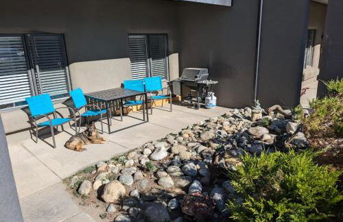 Dogs OK! Prime Home Base minutes to Downtown and Trails - Foto 20