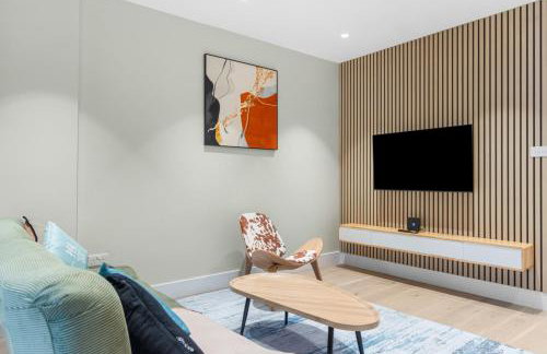 Perfect Apartment Stay for Families and Contractors - Foto 6