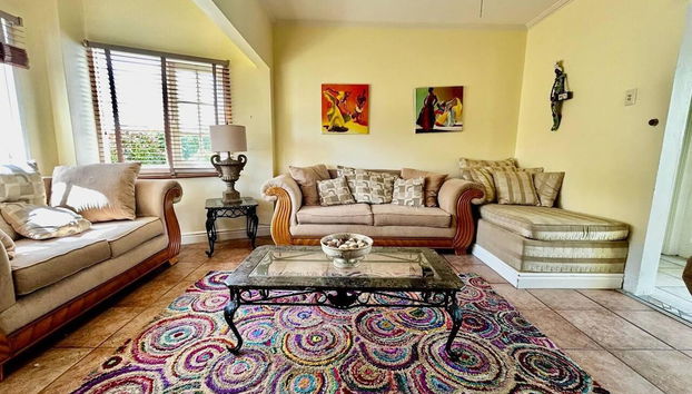 Luxury 5-bed Villa in Tobago The Big Yellow House - Foto 5, Zona de estar