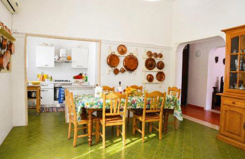 Dimora San Pancrazio - Villa with Garden & Parking - Happy Rentals - Foto 9