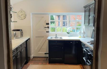 Entire Georgian luxury house - 3 Storey- High St Henley-in-Arden -Two bedrooms-Sleeps 4 people Close to Stratford upon Avon - Warwick - Solihull - NEC - Photo 15