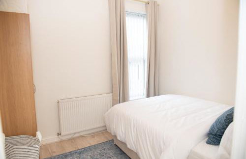 Modern City Living, 1km from the Heart of Town! - Photo 7