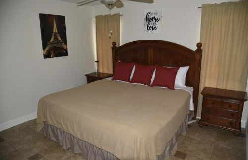 Perfecto Mundo 2, Orlando Area 4BR-2B-Outdoor Pool-Jacuzzi-Billiard - Foto 5