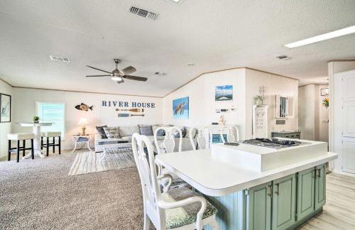 Boat Dock and Porch Riverfront Retreat in Homosassa - Photo 28