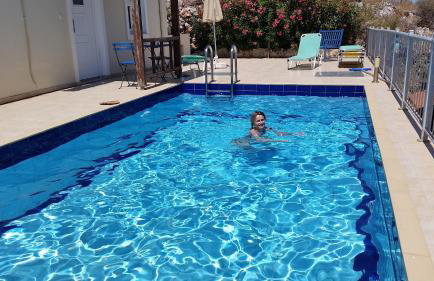 Breathtaking sea and Mountain views with Private pool, Peace full relaxing Villa with WiFi near Shops and Restaurants - Photo 40