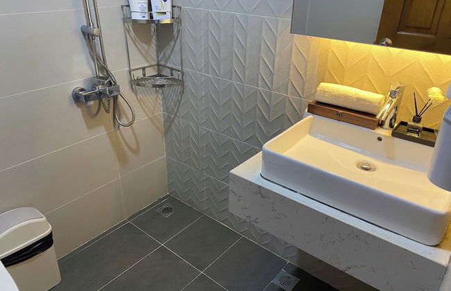 KVG Luxstay TanSonNhat Airport Skycenter - Photo 65