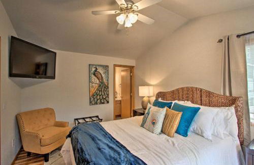 The Peacock House - Waterfront Home with Hot Tub! - Foto 32