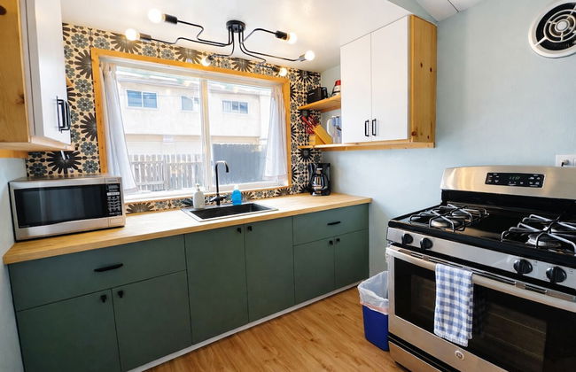 Idyllic 1BR APT in Ocean Beach - Foto 9