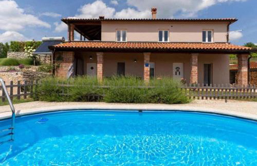 Casa Sara and Sasha near Motovun with private pool - pet friendly truffle paradise - Foto 7