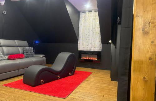 Sweety's Eden Jacuzzi - Jacuzzi privé Sauna Cinéma room Jardin - Terrasse centre-ville - Foto 41