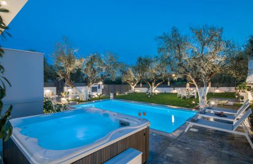 Royal View Villa - Private Pool & Hot Tub - Foto 64