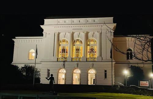 Zentrale Ferienwohnung mit Blick auf den See inklusive Parkplatz und Internet Geschäftsreisende willkommen - Foto 27