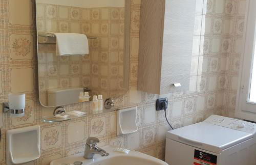 Appartamento 3 camere con vista sul mare e parcheggio - Foto 8