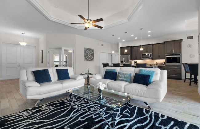 Midpoint Villa by Distinctive Beach Rentals - Photo 4