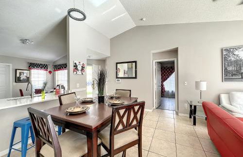 3Bed house pool hot tub game room 4 m Disney - Foto 61