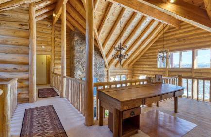 Sleeps 20 Secluded 7BDR Retreat on 71 Priv Acres Elkstone Lodge by AvantStay - Foto 24