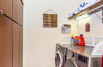 Starboard Point: Stunning Luxury Condo in the heart of DL! - Foto 20