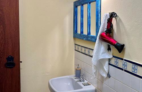 Casa Rústica - 3 vagas de garagem - Pet Friendly com vista para Serra de São José - até 8 hóspedes - Foto 29