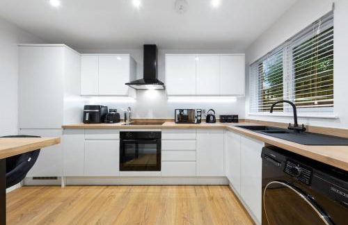 2BR - Newly Refurbished - Free Parking - Foto 27