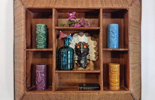 The Rum Locker - 1 King - 2 Twins - Private home and Patio - Sleeps 4 - Foto 14