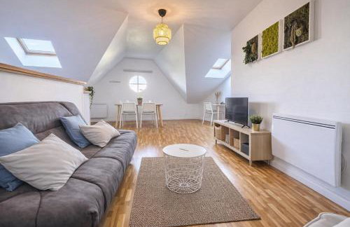 2 Mins from Train Station - Paris & DisneyLand - Cosy à Quatre - Foto 1