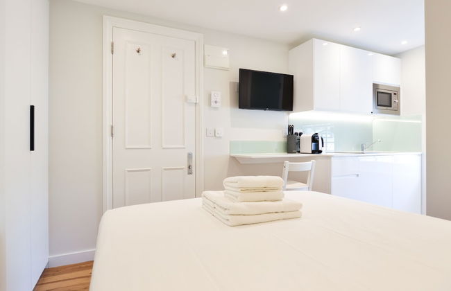 Sale Place Serviced Apartments by Concept Apartments - Photo 7