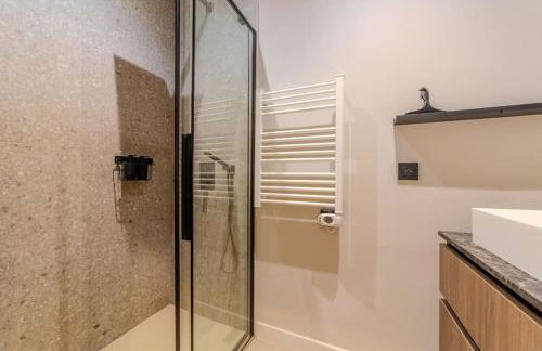 Le Charmant d'Ecully Logement Unique Avec Jardin à 10 minutes de Lyon - Foto 13