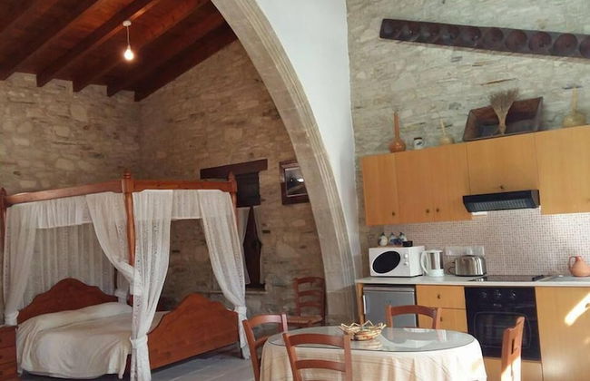 Romios Holiday Apartments - Photo 64