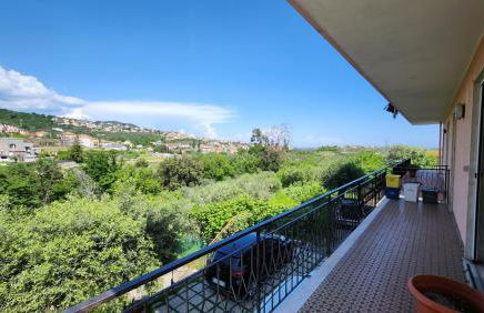 Nella Quiete di Boissano, con Vista e Posto Auto privato - Foto 1