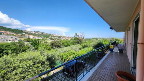 Nella Quiete di Boissano, con Vista e Posto Auto privato - Foto 1