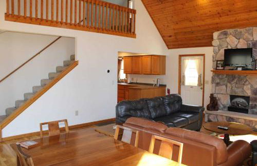 Tree-Top Chalet - Foto 17