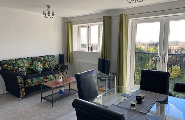 1 Bed Apt- Rural Views- Juliette Balcony - Parking - Foto 1