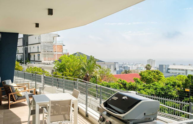Gorgeous Sea Point Apartment With Rooftop Pool at Mirabel - Foto 17