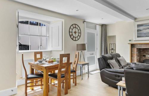 Sovereign House - Close to harbour with parking - Foto 20
