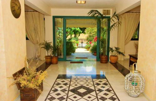 Sagini Boutique Hotel - Photo 85