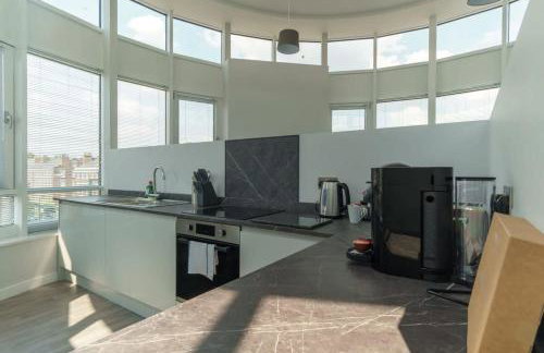 Stunning 2 Bedroom Apartment in Liverpool - Foto 3